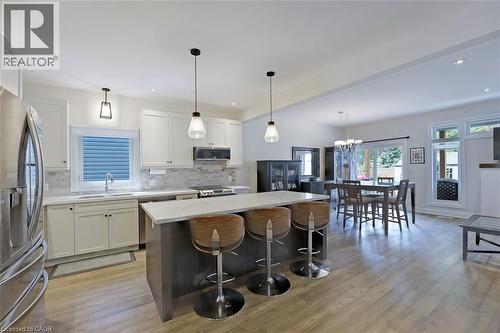 77 B Broadway Avenue, St. Catharines, ON - Indoor