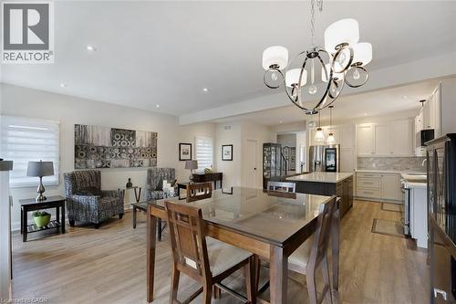 77 B Broadway Avenue, St. Catharines, ON - Indoor Photo Showing Dining Room