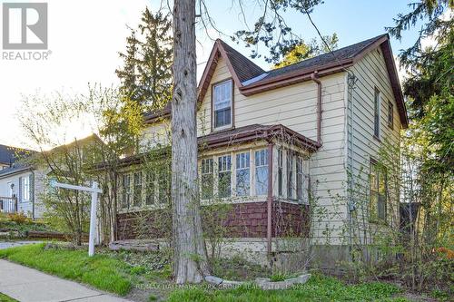 148 Centre Street, Aurora, ON - Outdoor