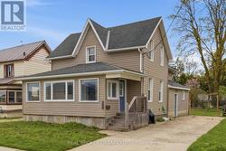 368 WELLINGTON AVENUE S North Perth, ON N4W 2J2