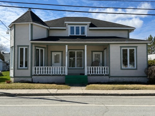 Front of Structure - 22  - 22A Rue Notre-Dame O., Lorrainville, QC - Outdoor With Deck Patio Veranda With Facade