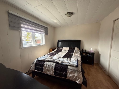 Bedroom - 22  - 22A Rue Notre-Dame O., Lorrainville, QC - Indoor Photo Showing Bedroom