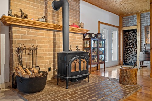 Salle à manger - 92  - 94 Ch. Du Lac-Chaud, La Macaza, QC - Indoor Photo Showing Other Room With Fireplace