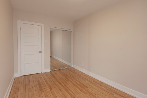 Master Bedroom - 49-6878 Rue Sherbrooke O., Montréal (Côte-Des-Neiges/Notre-Dame-De-Grâce), QC - Indoor Photo Showing Other Room