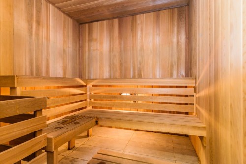 Sauna - 604-4293 Rue Jean-Talon O., Montréal (Côte-Des-Neiges/Notre-Dame-De-Grâce), QC - Indoor Photo Showing Other Room