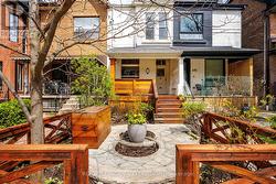 477 ROXTON ROAD Toronto, ON M6G 3R5