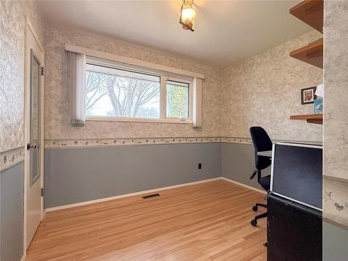 34 Clement Drive, Brandon, MB - Indoor