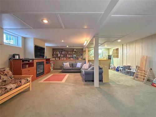 34 Clement Drive, Brandon, MB - Indoor