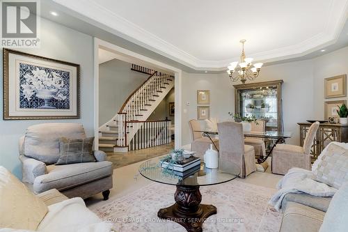 150 Garth Massey Drive, Cambridge, ON - Indoor Photo Showing Living Room