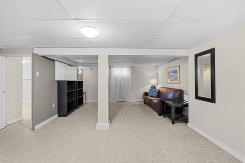 65 Hull Avenue, Winnipeg, MB - Indoor