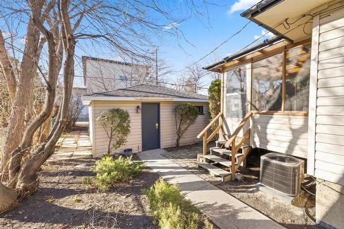 65 Hull Avenue, Winnipeg, MB - Outdoor