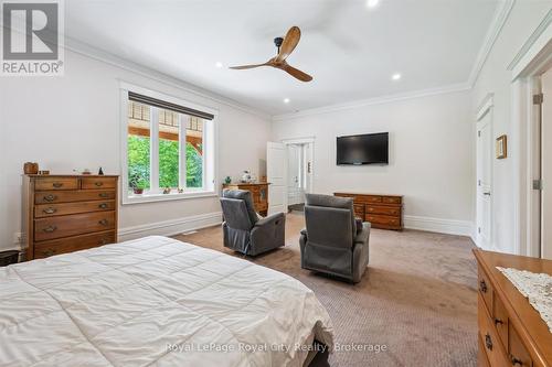 8720 Sideroad 15 Side Road, Erin, ON - Indoor Photo Showing Bedroom