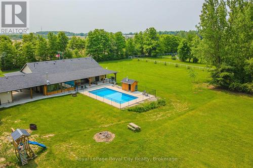 8720 Sideroad 15 Side Road, Erin, ON - Outdoor With In Ground Pool