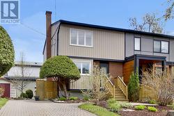431 ROOSEVELT AVENUE  Ottawa, ON K2A 1Z4