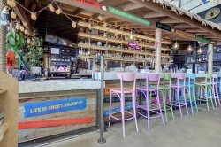 6820 Rue Jean-Talon E. Montréal (Saint-Léonard), QC H1S 0A5