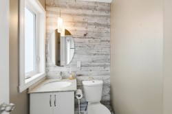 Powder room - 