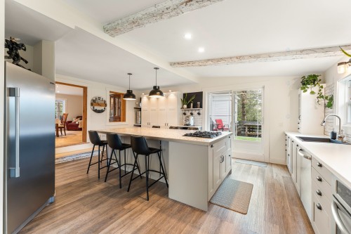 Kitchen - 499 Ch. De Bondville, Lac-Brome, QC - Indoor Photo Showing Kitchen With Upgraded Kitchen