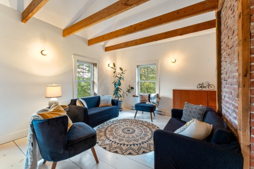 Den - 499 Ch. De Bondville, Lac-Brome, QC - Indoor Photo Showing Living Room