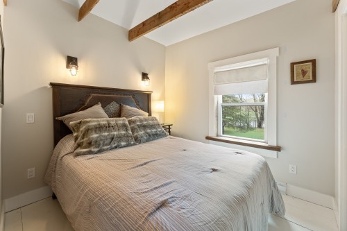 Bedroom - 499 Ch. De Bondville, Lac-Brome, QC - Indoor Photo Showing Bedroom
