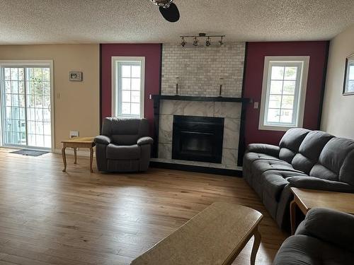 46 Bastedo Crescent, Marathon, ON 