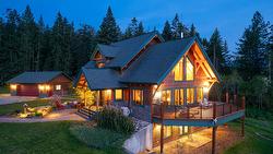 3681 8th Street  Creston, BC V0B 1G2