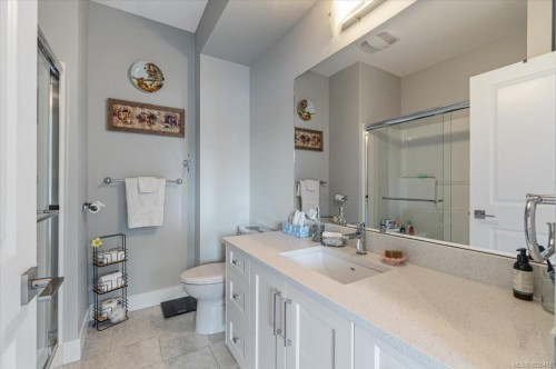 404 10Th St, Nanaimo, BC 