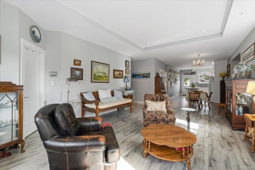 404 10Th St, Nanaimo, BC 