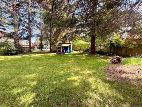 426 Erickson Rd, Campbell River, BC 