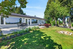 5041 Seaview Dr  Bowser, BC V0R 1G0