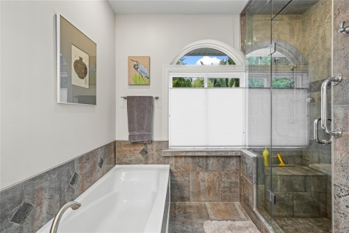 1895 Widgeon Rd, Qualicum Beach, BC 