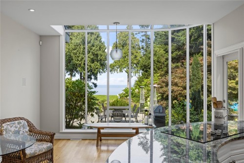 1895 Widgeon Rd, Qualicum Beach, BC 