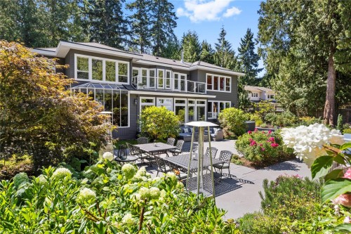 1895 Widgeon Rd, Qualicum Beach, BC 