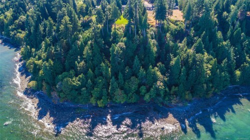 1895 Widgeon Rd, Qualicum Beach, BC 