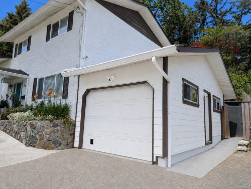 600 Phelps Ave, Langford, BC 