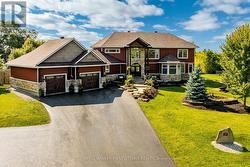 225 HILLCREST DRIVE Mississippi Mills, ON K0A 1A0