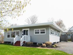 59 Archibald Street  Truro, NS B2N 4R5