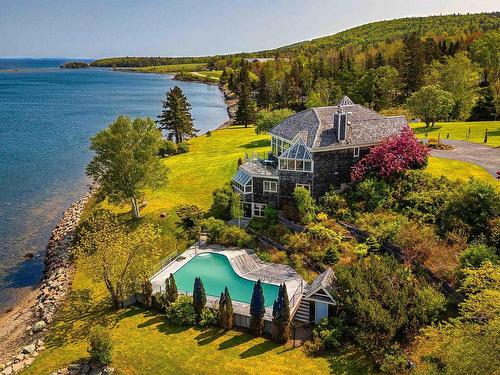 2641 West Bay Road, Dundee, NS 