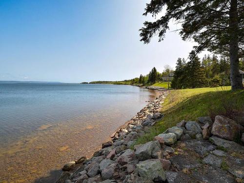 2641 West Bay Road, Dundee, NS 