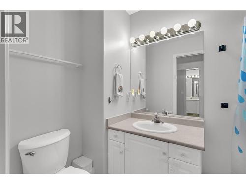 3819 Glen Canyon Drive, West Kelowna, BC - Indoor Photo Showing Bathroom
