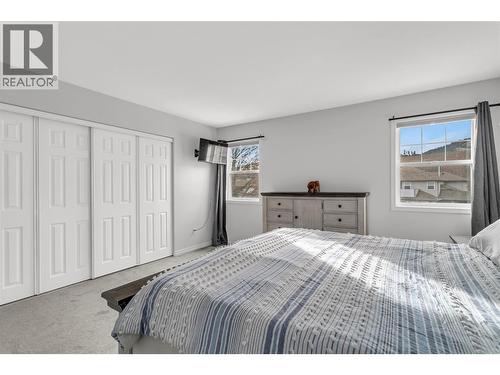 3819 Glen Canyon Drive, West Kelowna, BC - Indoor Photo Showing Bedroom
