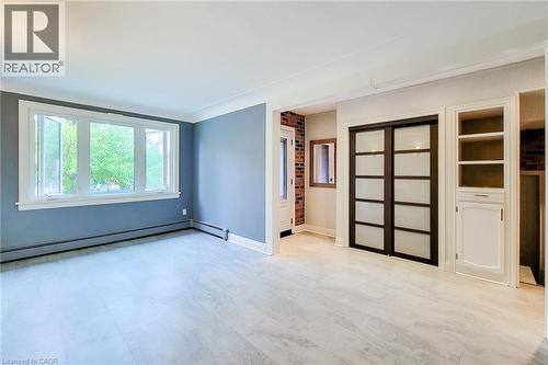 Living dinning area on main floor. - 156 Park Row S, Hamilton, ON - Indoor Photo Showing Other Room