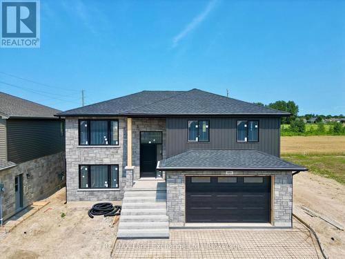 431 BURNSIDE STREET  Saugeen Shores, ON N0H 2C3