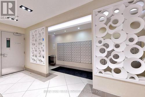 1206 - 75 North Park Road, Vaughan, ON - Indoor Photo Showing Other Room