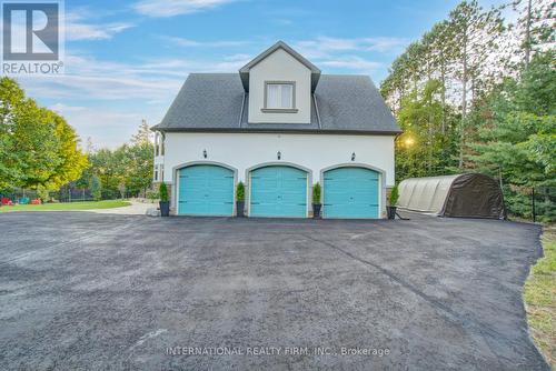 6 Pinehurst Lane, Springwater, ON - Outdoor