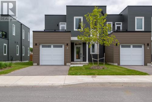 7 - 19 WEST STREET  Kawartha Lakes (Fenelon Falls), ON K0M 1N0