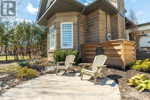 82 Queen Street, Selwyn, ON - Outdoor