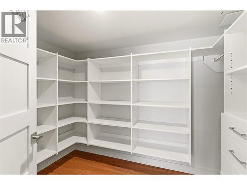 2090 Bennett Road, Kelowna, BC - Indoor With Storage