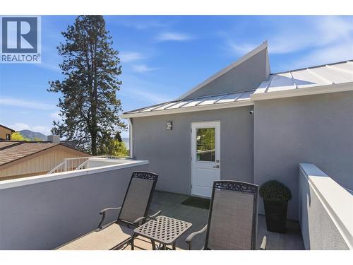 2090 Bennett Road, Kelowna, BC - Outdoor With Exterior