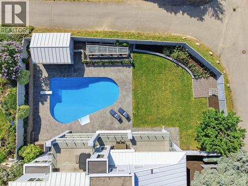 2090 Bennett Road, Kelowna, BC - Outdoor With In Ground Pool With Deck Patio Veranda