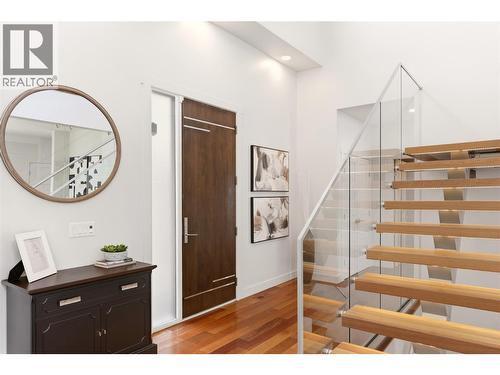 2090 Bennett Road, Kelowna, BC - Indoor Photo Showing Other Room